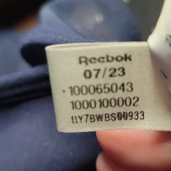 Reebok Women's Navy Lux Vector Sports Bra Size XL - Picture 5 of 8